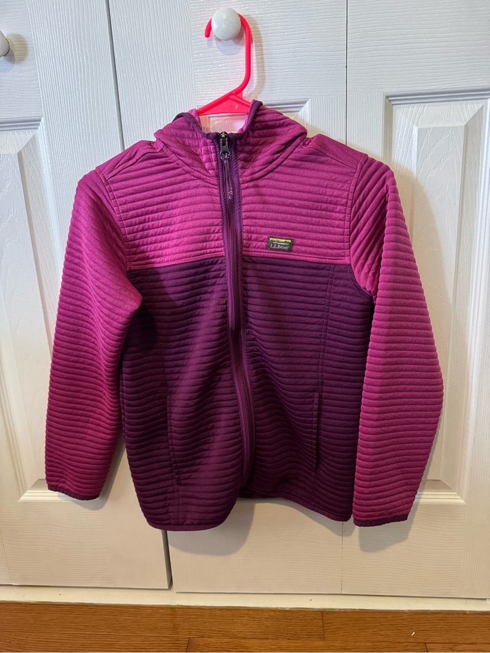 L.L.Bean airlight Two-Tone Magenta and Plum Hooded jacket